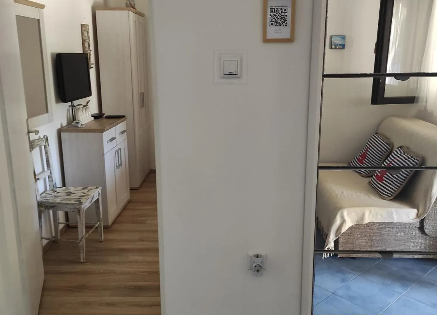 Apartment House Vir-To-All